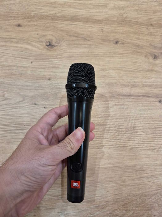 JBL микрофон с кабел