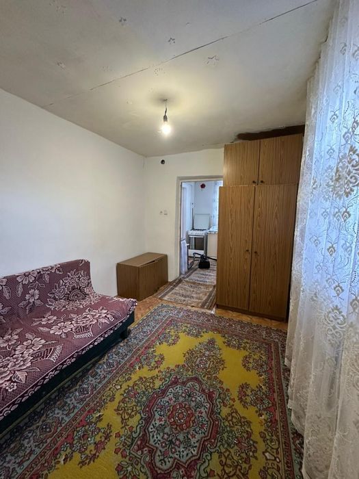 Сдам отдельно стоящий домик во дворе