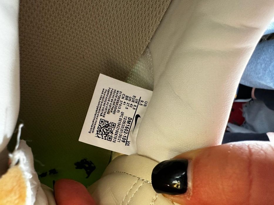 Nike x Off White dunk low “Lot 09”