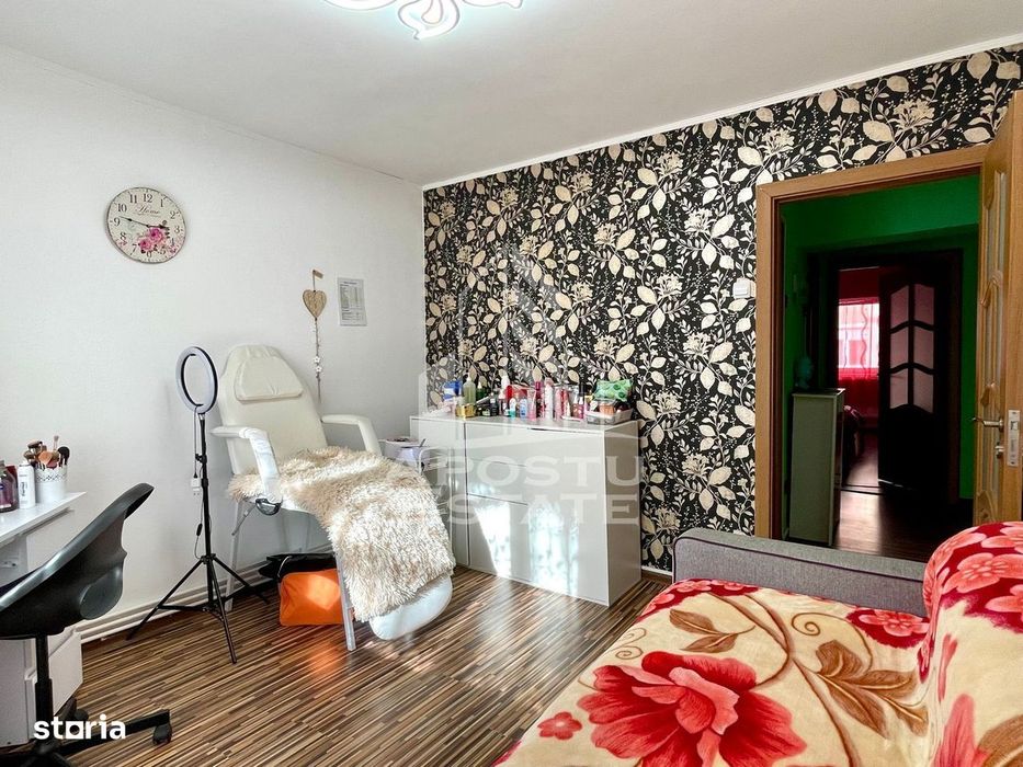 Apartament cu 3 camere,2 bai,semidecomadat,centrala proprie, Girocului