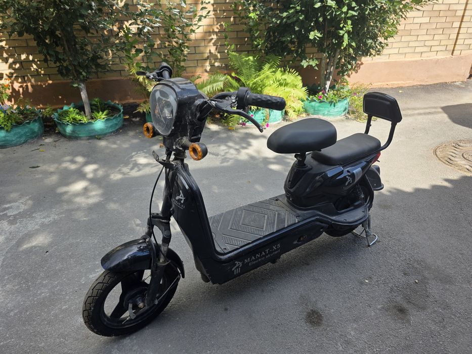 Электроскутер Amanat X5