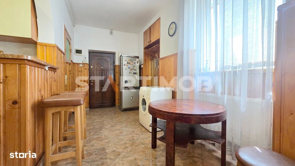 Apartament  3 camere  Centru Istoric Brasov