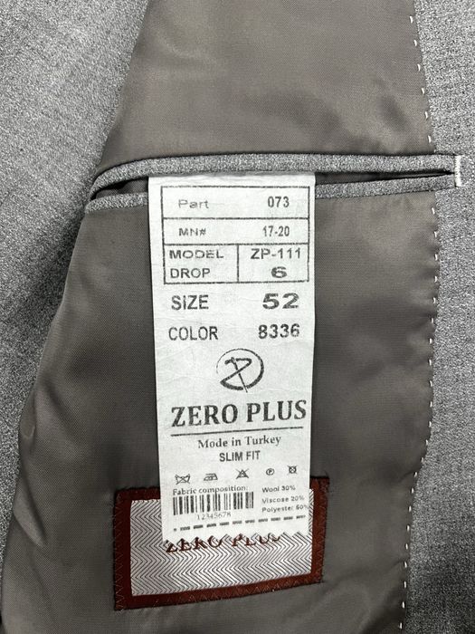 Продаю Костюм для выпускного