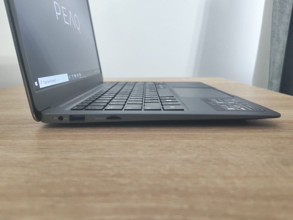 Laptop PEAQ Slim S130