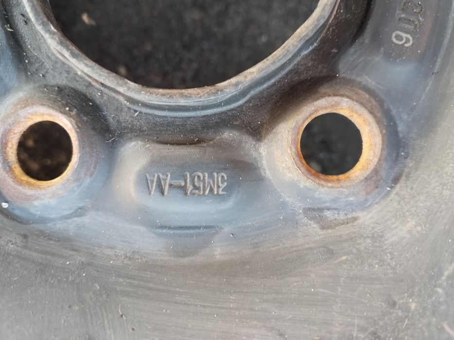 Продам диски от Волги