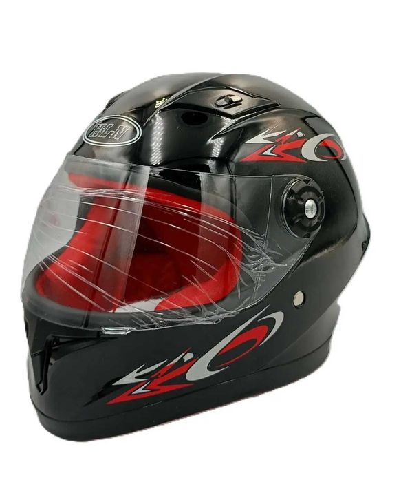 Детски комплект каска ръкавици наколенки налакътници