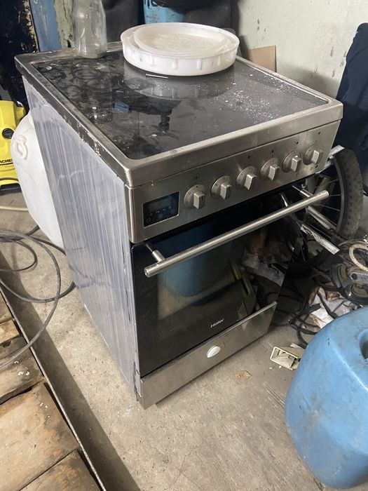 Продам плиту haier