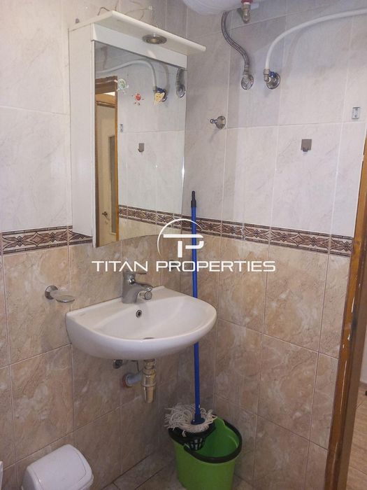 Дава се под наем Едностаен апартамент в Пловдив, Център - 49 кв.м за 300 € - Снимка #6