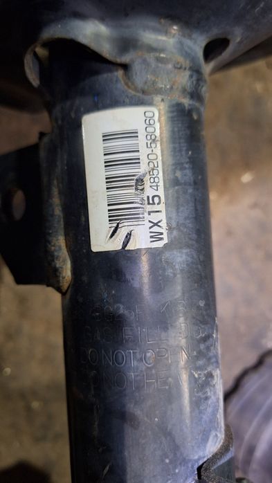 Амортизаторы Тойота Альфард