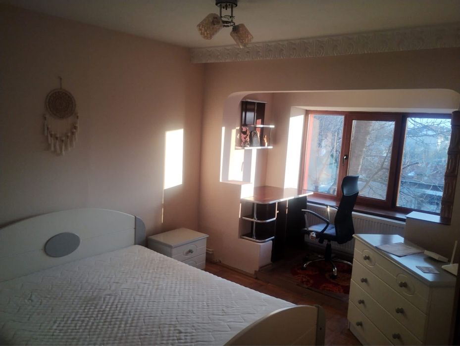 Apartament cu 2 camere - Central - Panciu