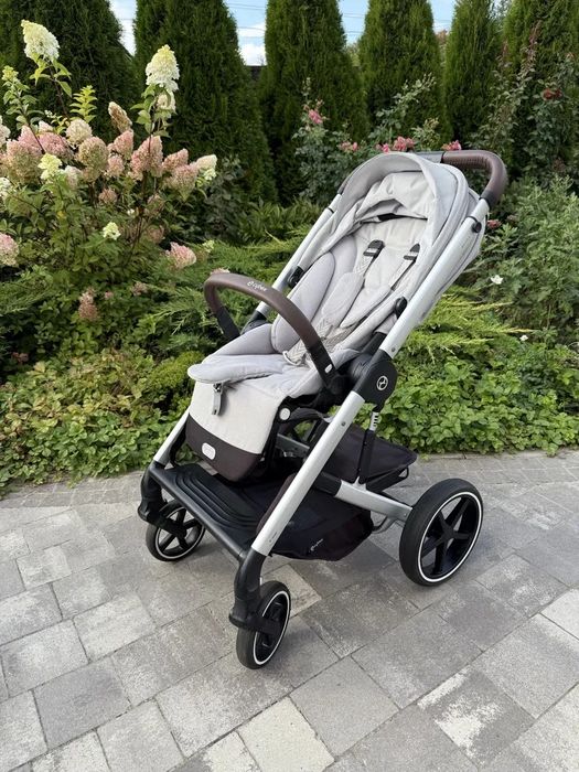 Бебешка количка Cybex Balios S Lux 2025 2in1 + зимен чувал Tog5