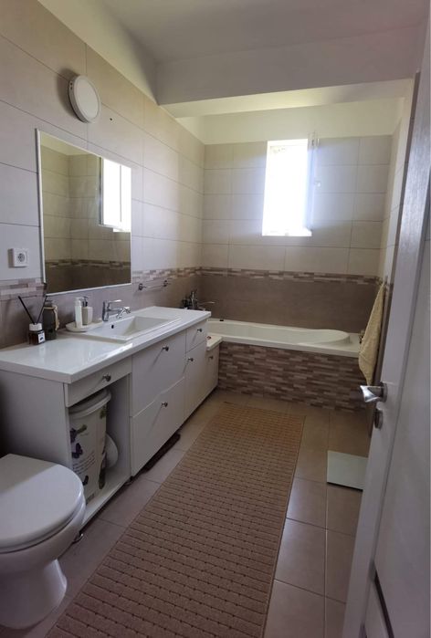 Apartament de vanzare obcini  zona Coramed