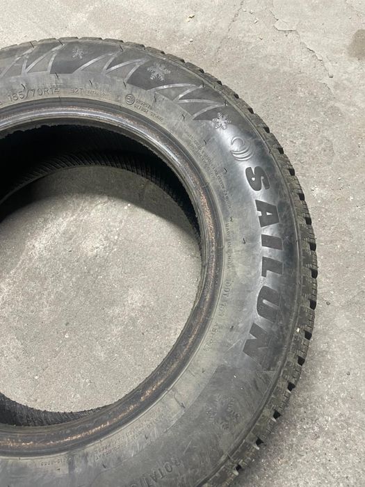 Продам комплект резины R14