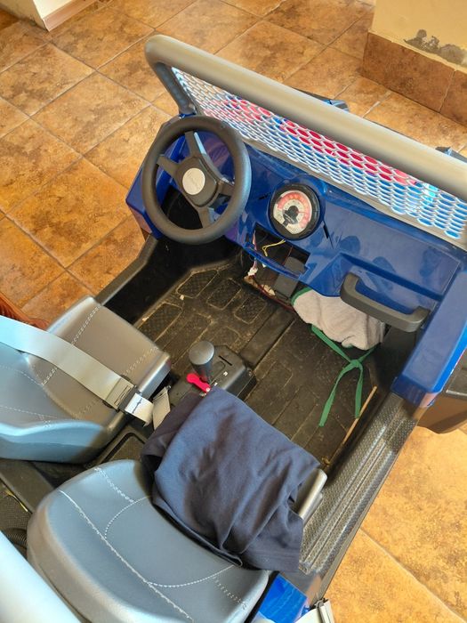 Детски  електрически джип peg perego rzr xp