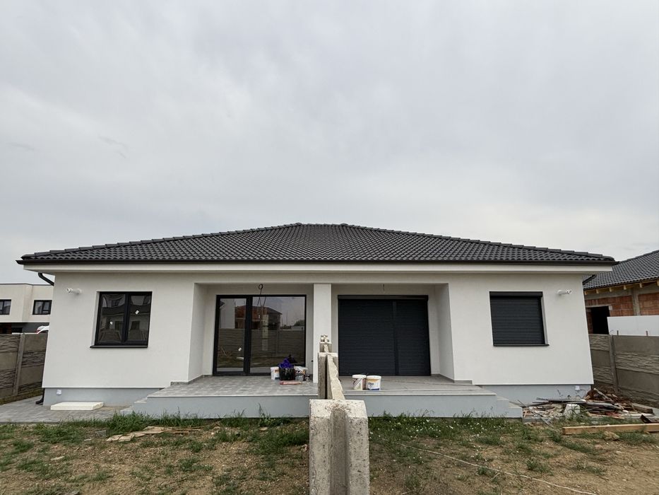 Duplex parter Mosnita Noua, 71 mp utili, toate utilitatile