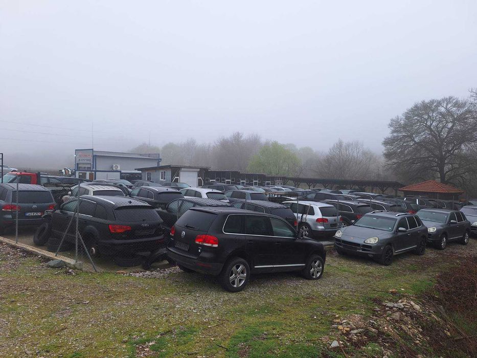 Vw Touareg 2.5 R5 ,174 к.с. автомат , 60 броя на части