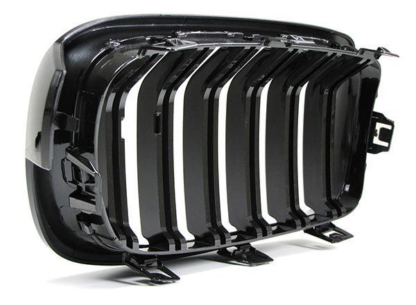 Grile BMW F30 F31 M3 M4 look - finisaj negru lucios