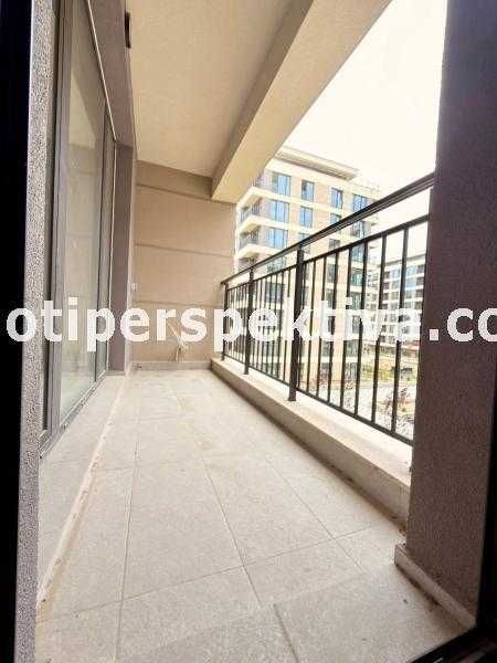 Продава се Тристаен апартамент в Пловдив, Тракия - 98 кв.м за 1562 €/кв.м - Снимка #8