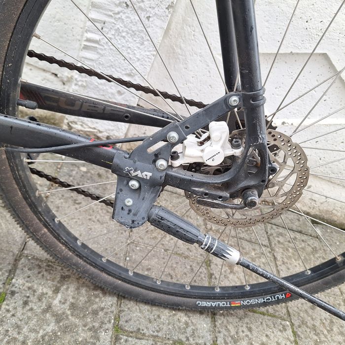 Bicicleta Cube LTD Pro