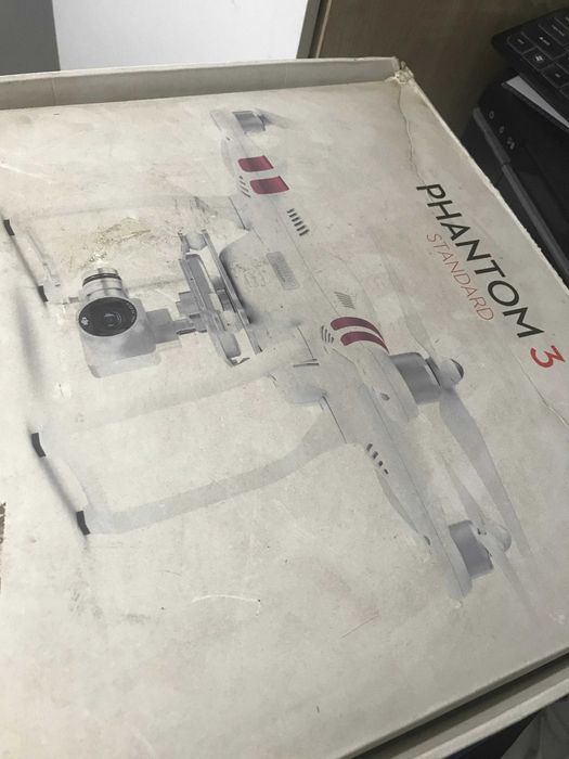 Продам дрон  Phantom 3 STANDART