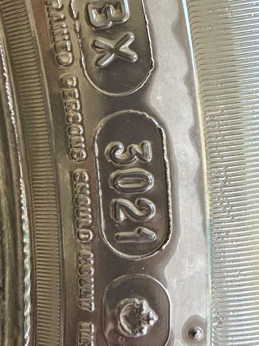 215/55/17 все сезонные шины Michelin