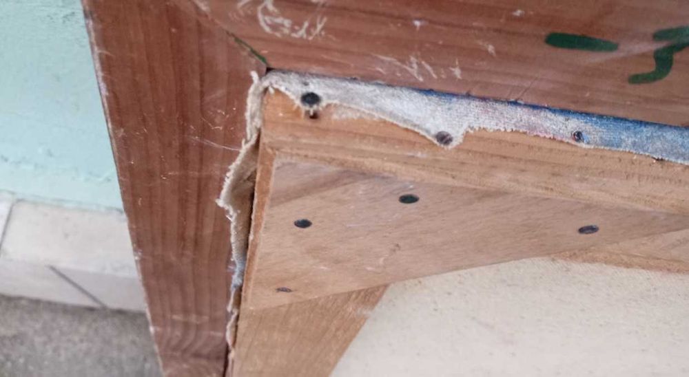 Tablou vechi - ulcior cu maci - semnat C. Piliuta