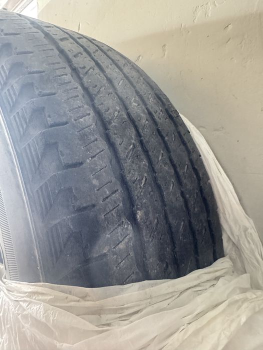 Покрышки от тойота прадо