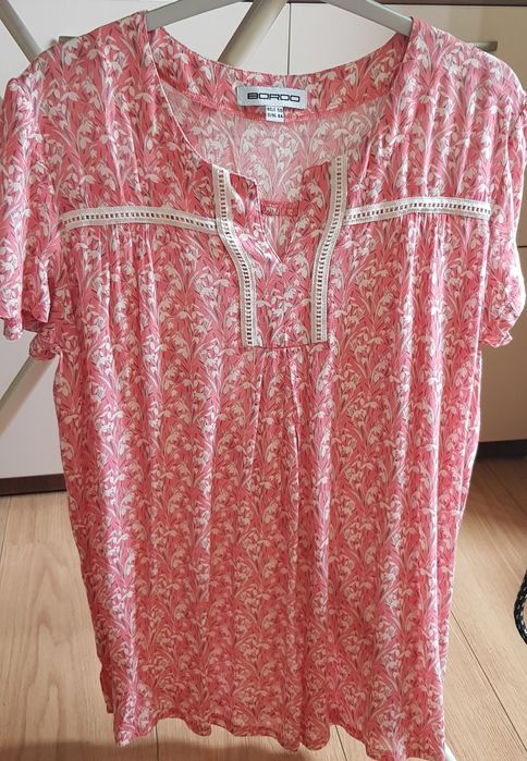 Дамска блуза с къс ръкав