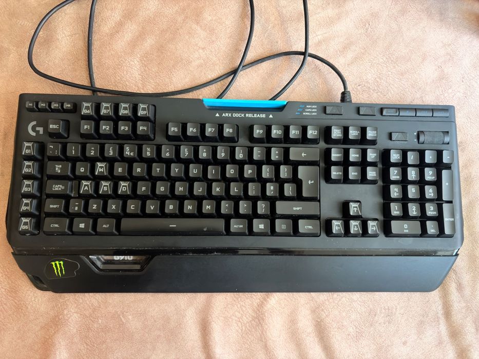 Механична клавиатура Logitech G910 Orion