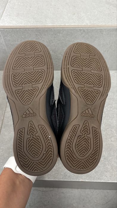 Детски Adidas Predator 32