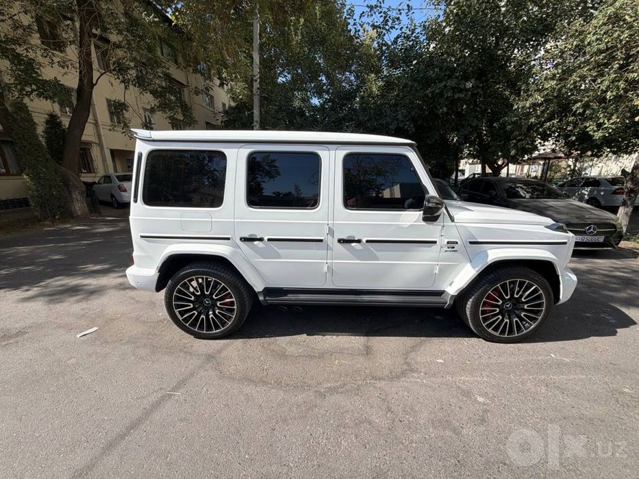 Продам свой новый Mercedes G63 2025. White