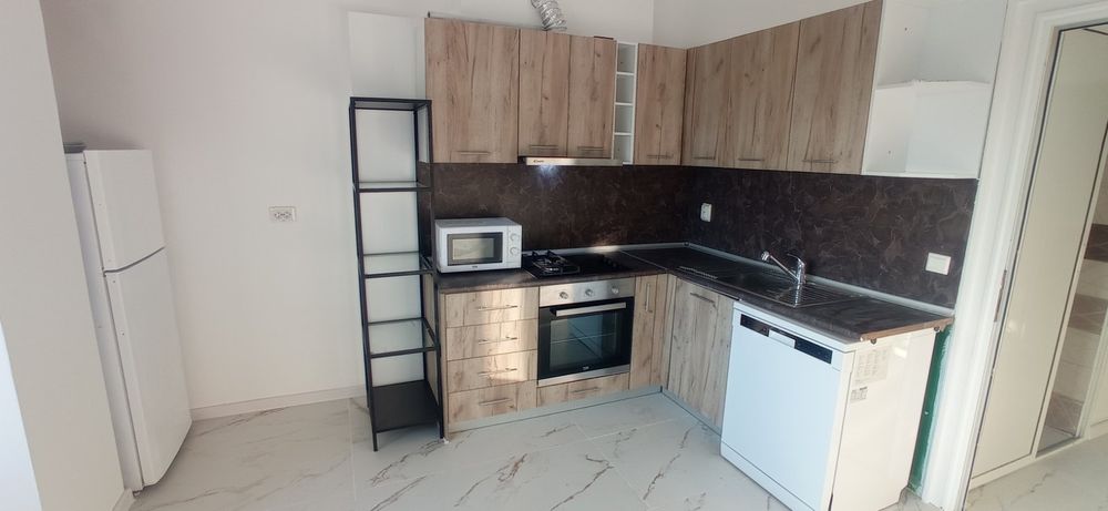 Продава се Двустаен апартамент в Русе, Център - 57 кв.м за 2720 €/кв.м - Снимка #5