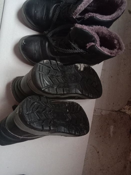 Продам ботинка зимный