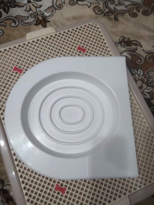 Продам переноску,лотки