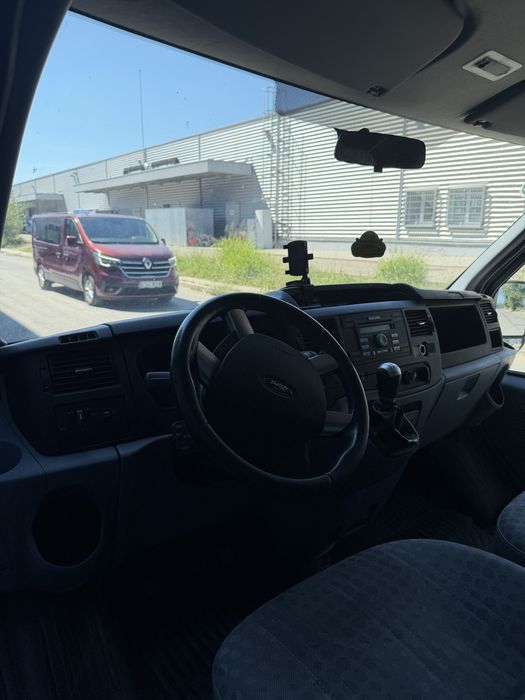 Ford Transit 2011 Diesel 2.2 TDCI Carlinga