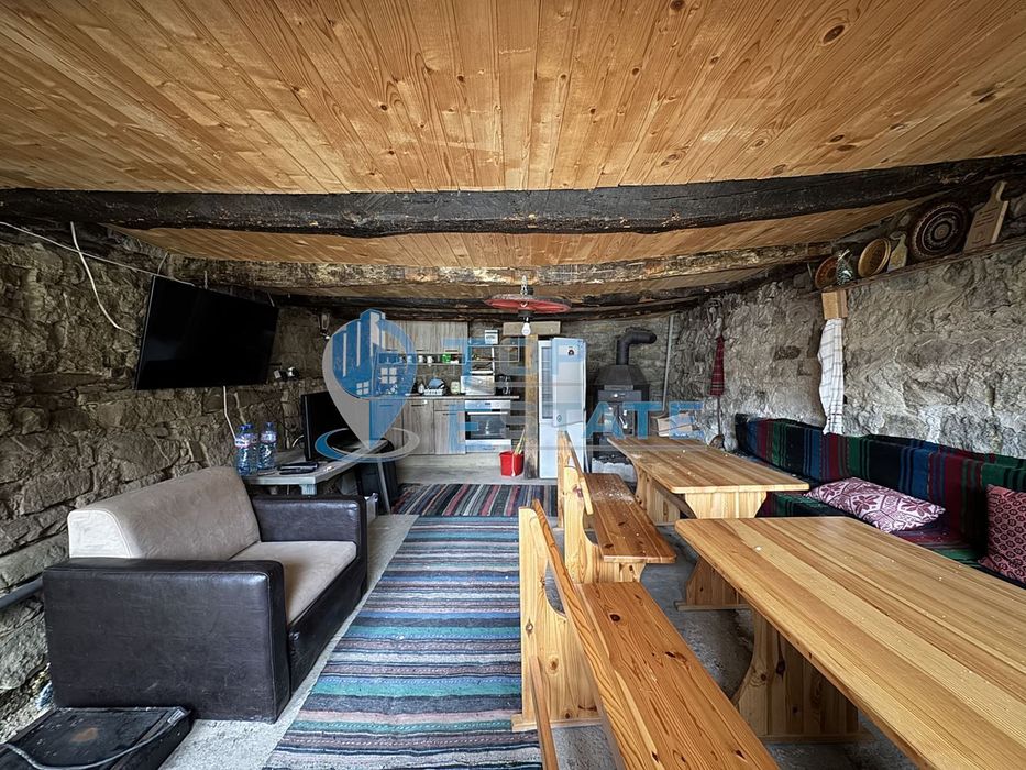 Продава се Къща в Елена - 130 кв.м за 631 €/кв.м - Снимка #4