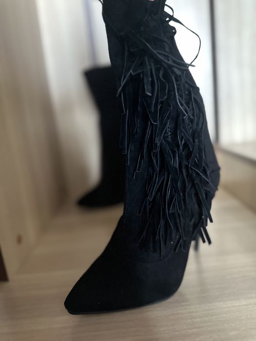 Вся обувь за  5000