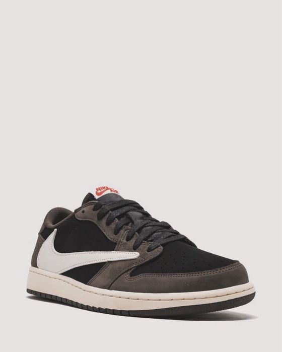 Nike Travis Scott x Air Jordan 1 Low Dark Mocha