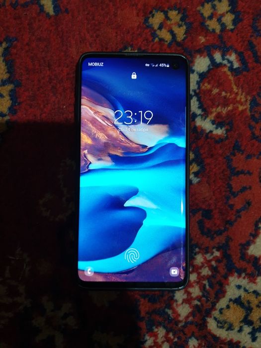 Samsung S 10 8/128 gb srõshni sotlodi