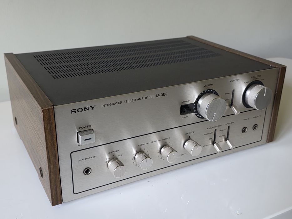 Sony TA-2650 integrated amplifier