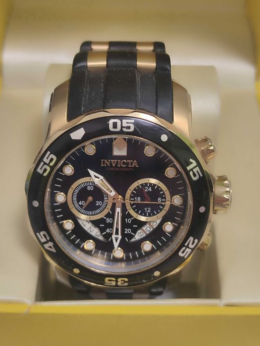 Страхотен часовник iNVICTA