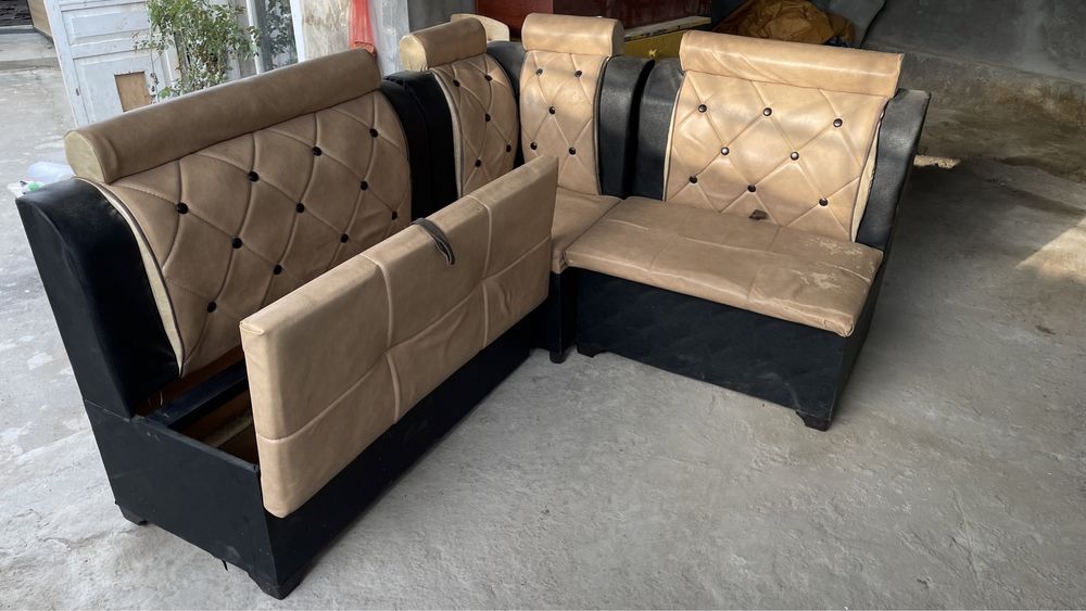 Кухонный уголок, диван