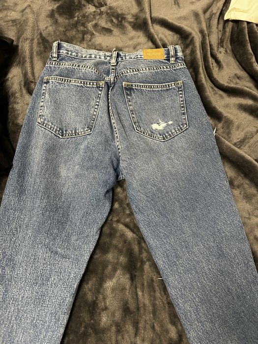 Чисто нови дънки Pull & Bear накъсани