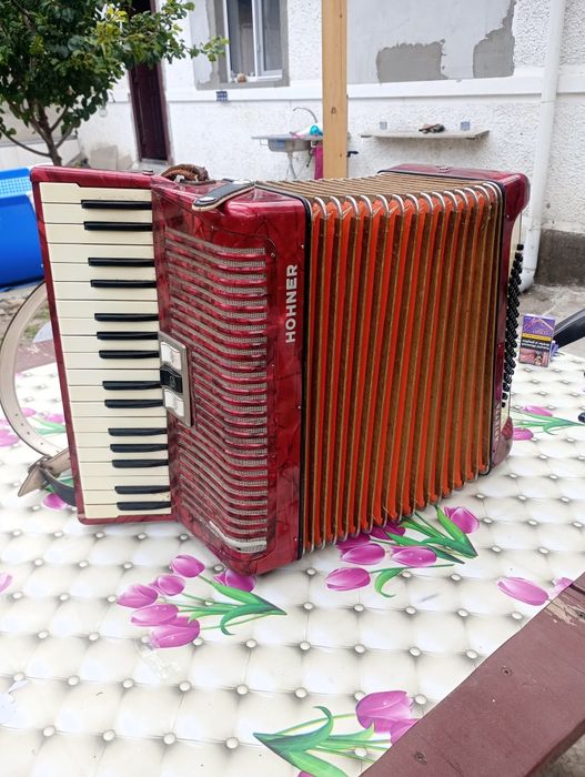 Acordeon HOHNER Arieta