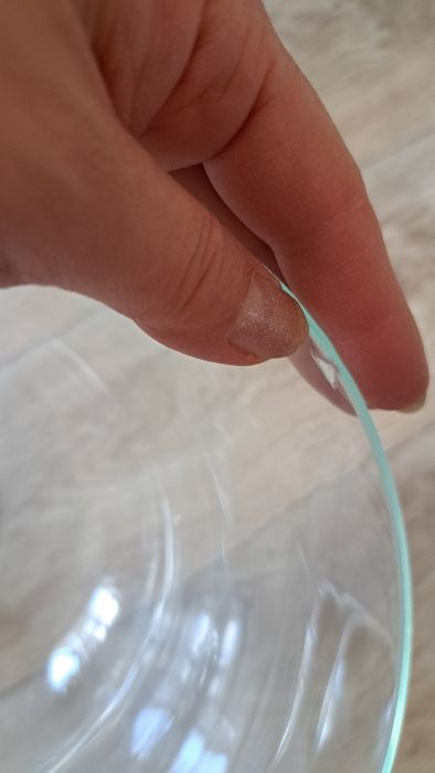 Продам стеклянные вазы