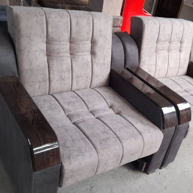 Razdvijnoy yangi mebellar