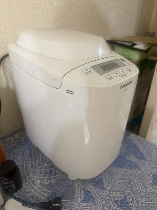 Продам хлебопечку Panasonic