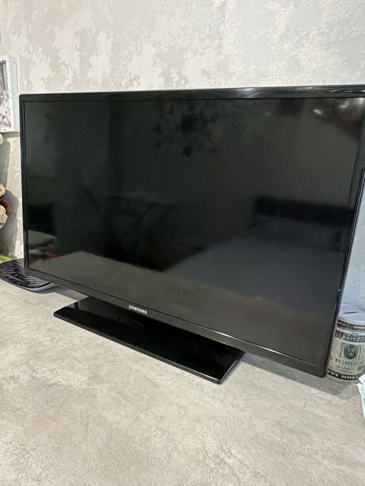 Продам телевизор самсунг