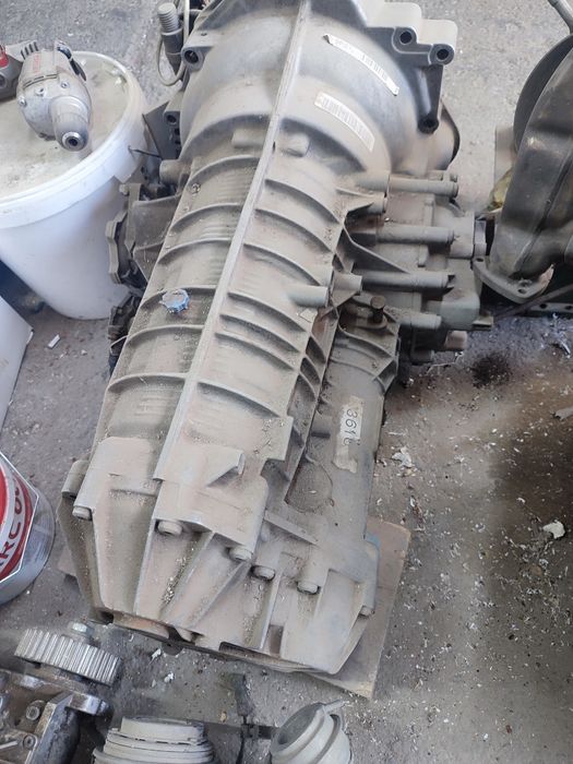 Ауди А6 (с5)2.5 дизел,.каропка.