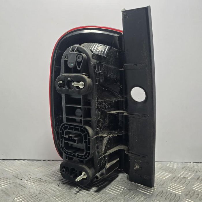 Stop aripa dreapta Dacia Duster facelift